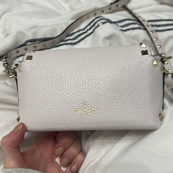 Valentino Garavani white bag with yellow studs in great condition - Picture 9 of 13